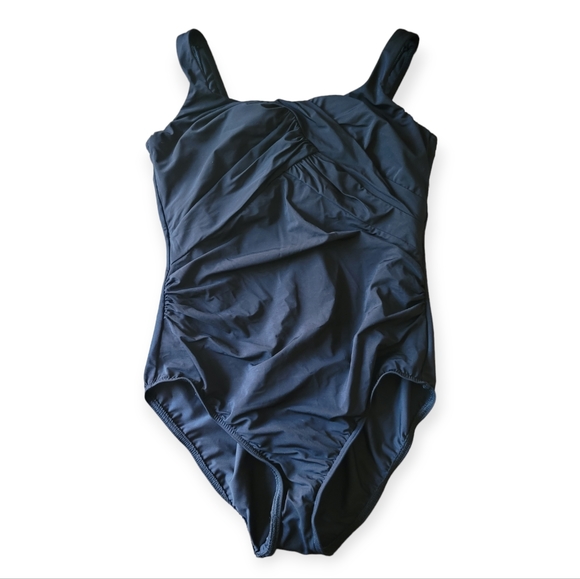 Lands' End Other - New Lands End Rouched Slimming black one piece swimsuit underwire full butt